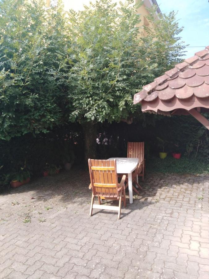 Petite Maison Proche De Montbeliard Sainte-Suzanne  Exterior foto